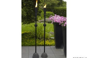 Fiaccola Torchmaster con palo alluminio nero