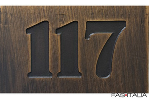 Targa in ottone con finitura anticata 5x10 cm